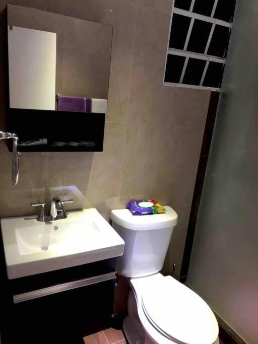 سان خوان Spacius 4Br Home In Trendy Loiza St, Near Beach المظهر الخارجي الصورة